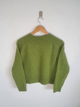 Load image into Gallery viewer, Fred Perry Womens Green Sweatshirt - L
